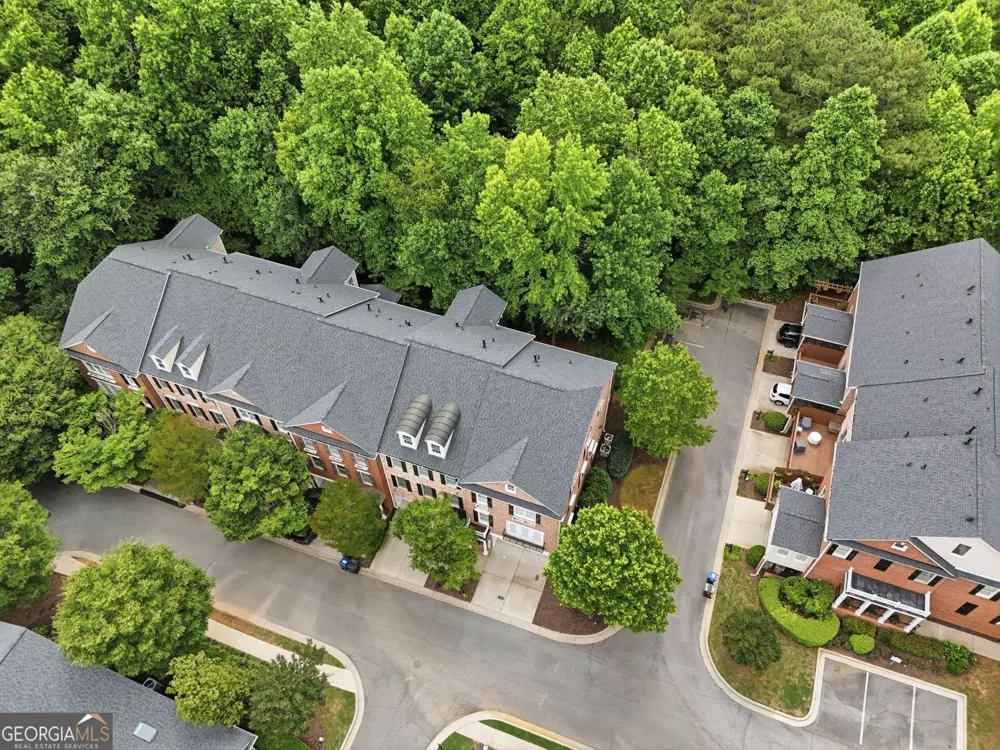 5511 Waters Edge TRL Roswell, GA 30075