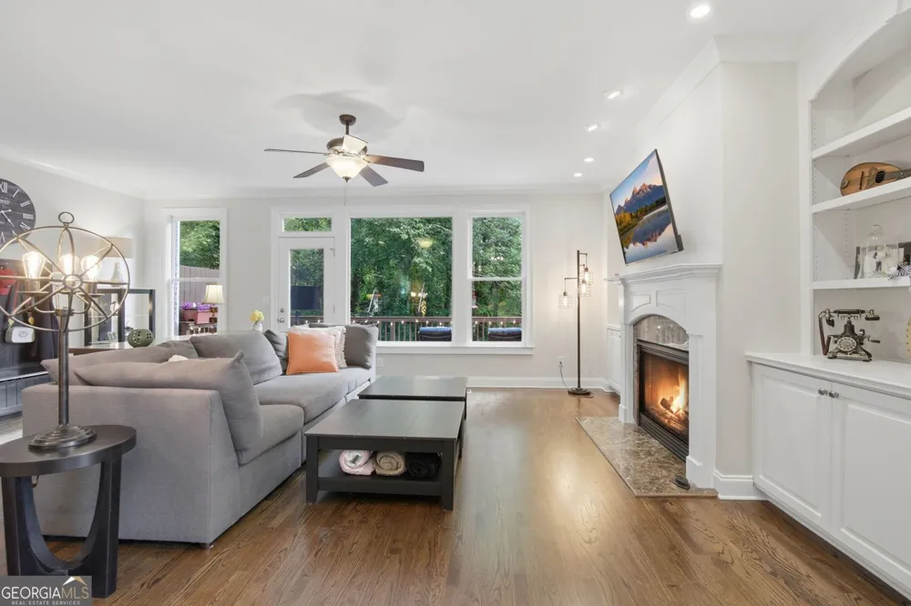5511 Waters Edge TRL Roswell, GA 30075