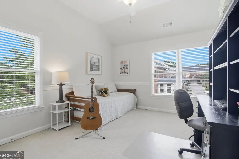 5511 Waters Edge TRL Roswell, GA 30075