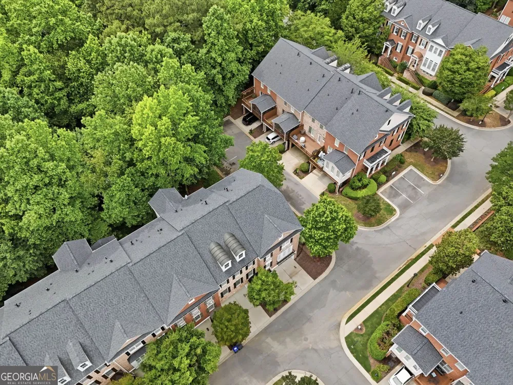 5511 Waters Edge TRL Roswell, GA 30075