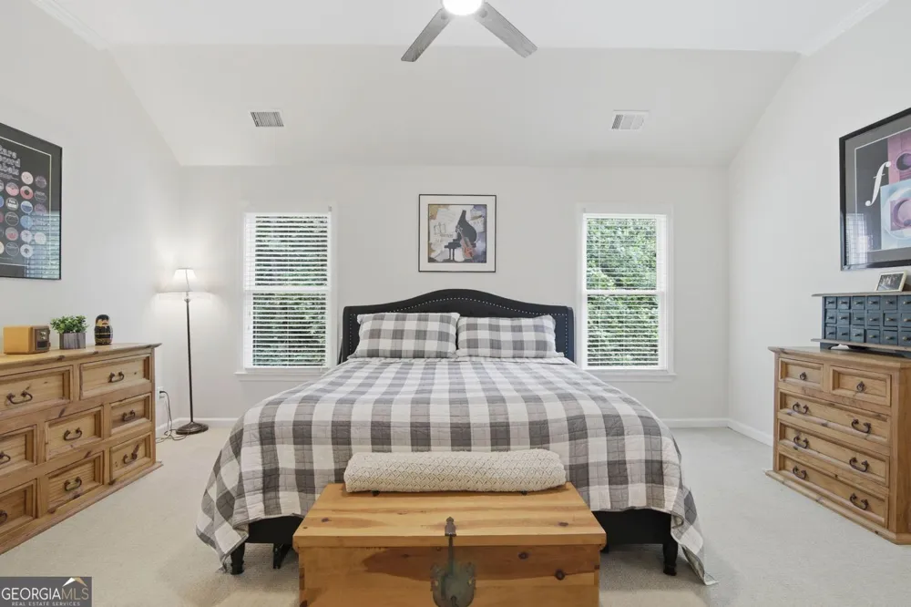 5511 Waters Edge TRL Roswell, GA 30075