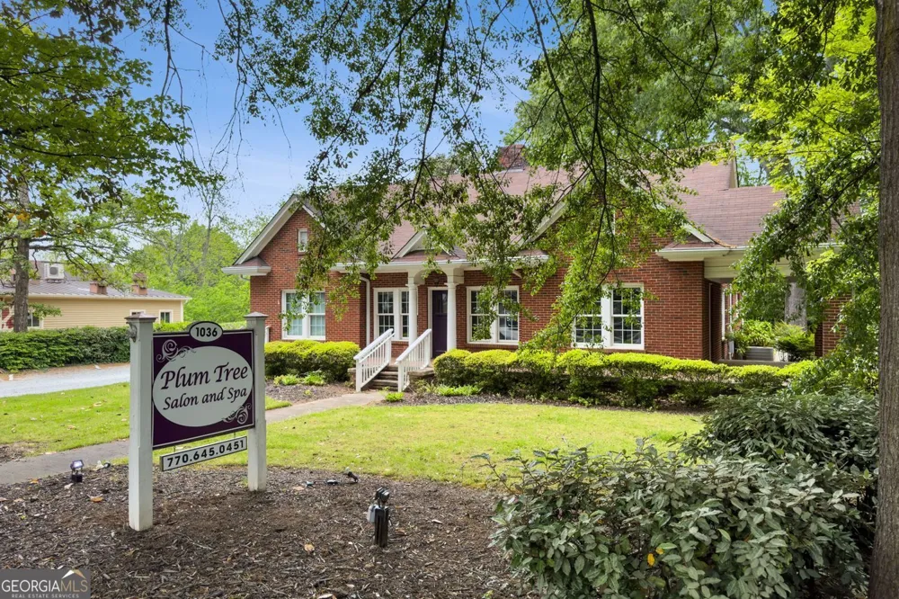 5511 Waters Edge TRL Roswell, GA 30075