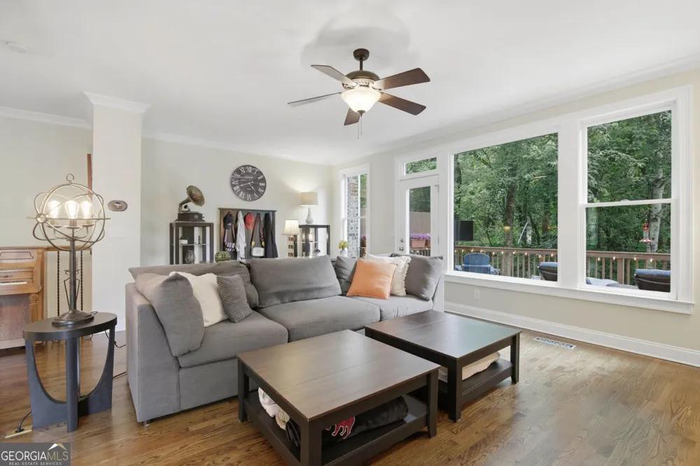 5511 Waters Edge TRL Roswell, GA 30075