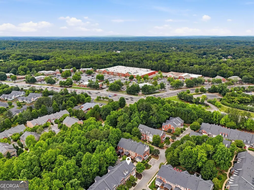 5511 Waters Edge TRL Roswell, GA 30075