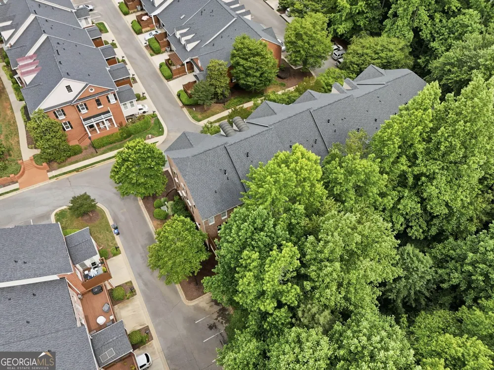 5511 Waters Edge TRL Roswell, GA 30075