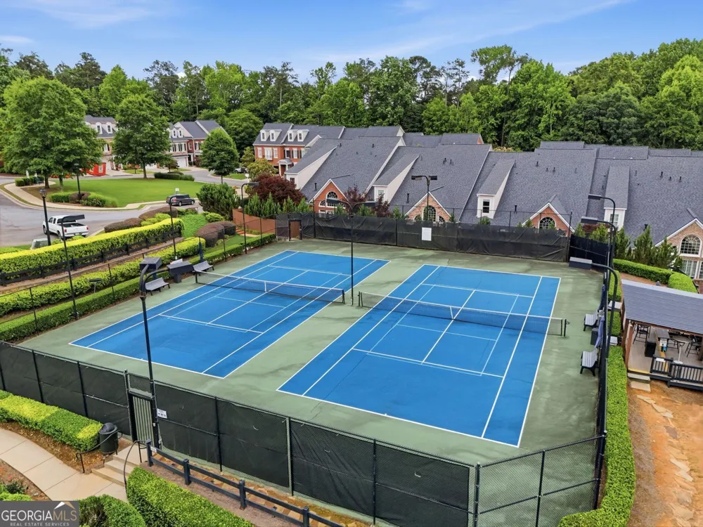 5511 Waters Edge TRL Roswell, GA 30075