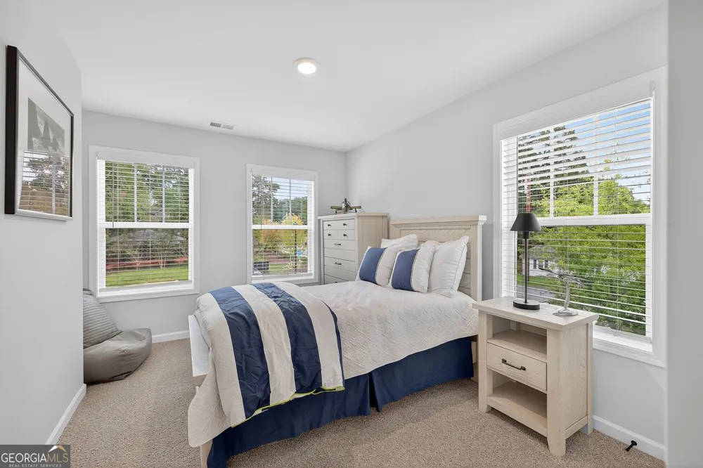 18 Benscot DR Austell, GA 30106