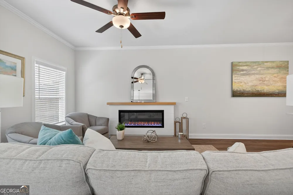 18 Benscot DR Austell, GA 30106