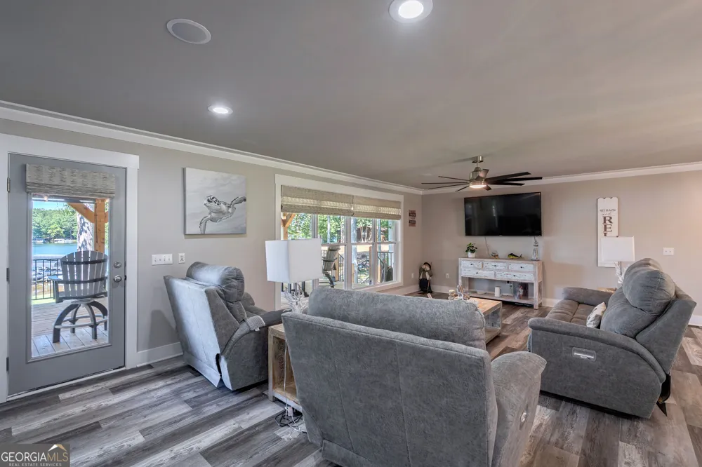 232 River Lake DR Eatonton, GA 31024