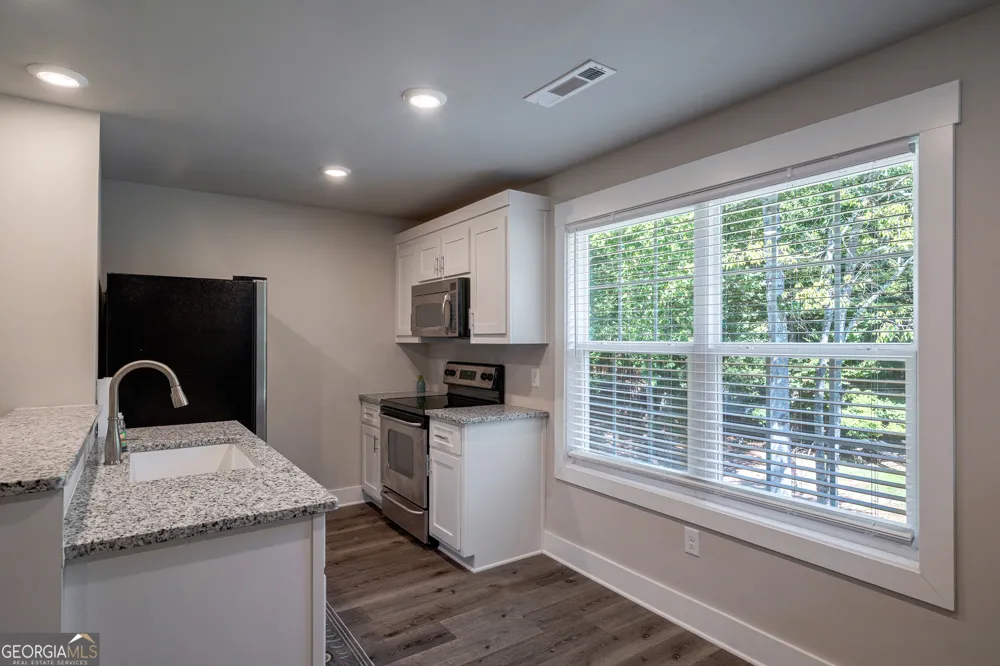 232 River Lake DR Eatonton, GA 31024
