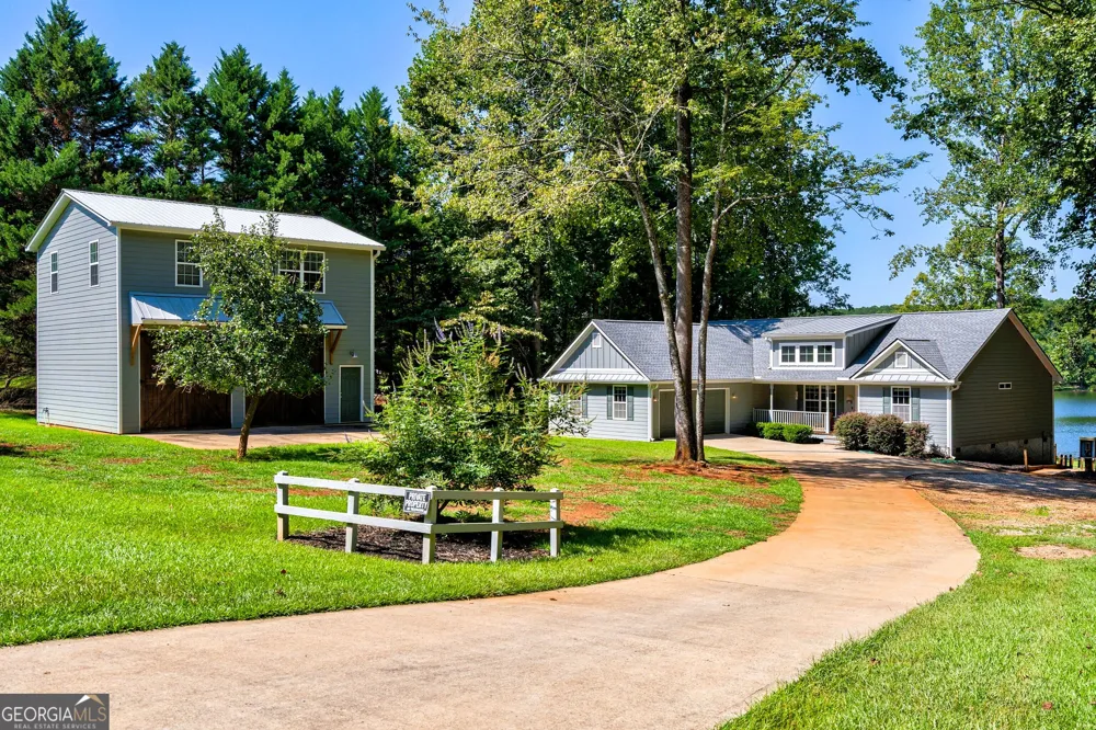 232 River Lake DR Eatonton, GA 31024