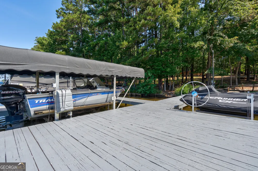 232 River Lake DR Eatonton, GA 31024