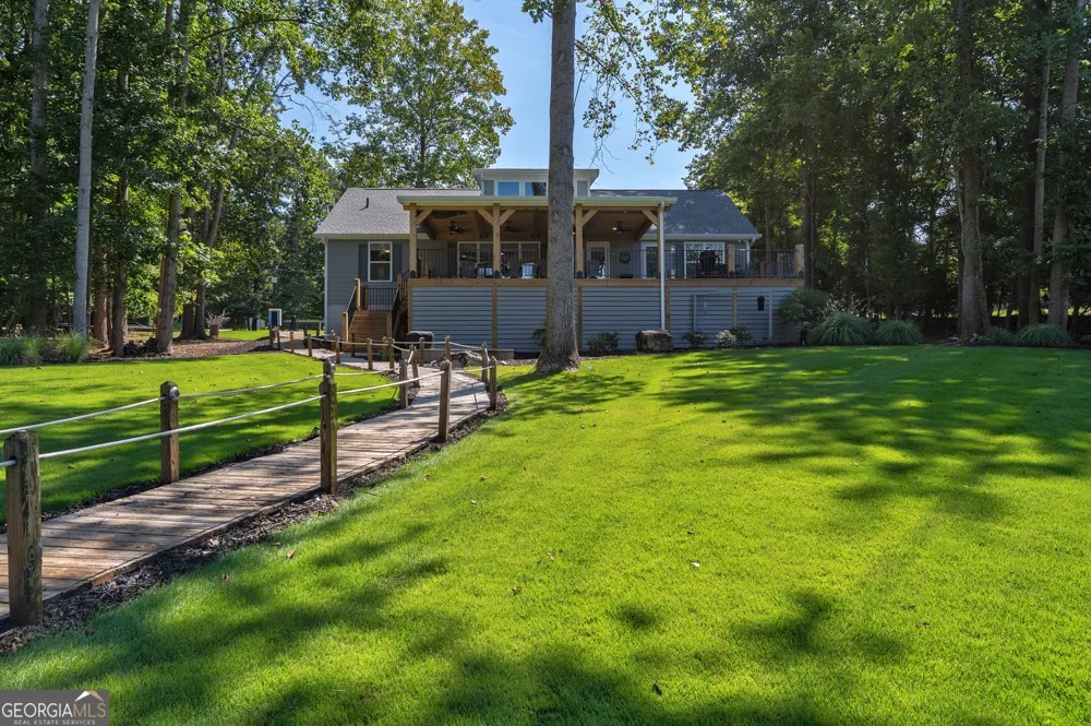 232 River Lake DR Eatonton, GA 31024