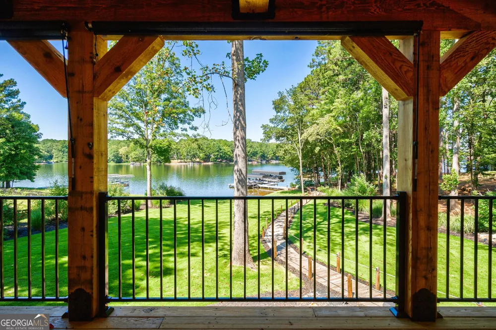 232 River Lake DR Eatonton, GA 31024