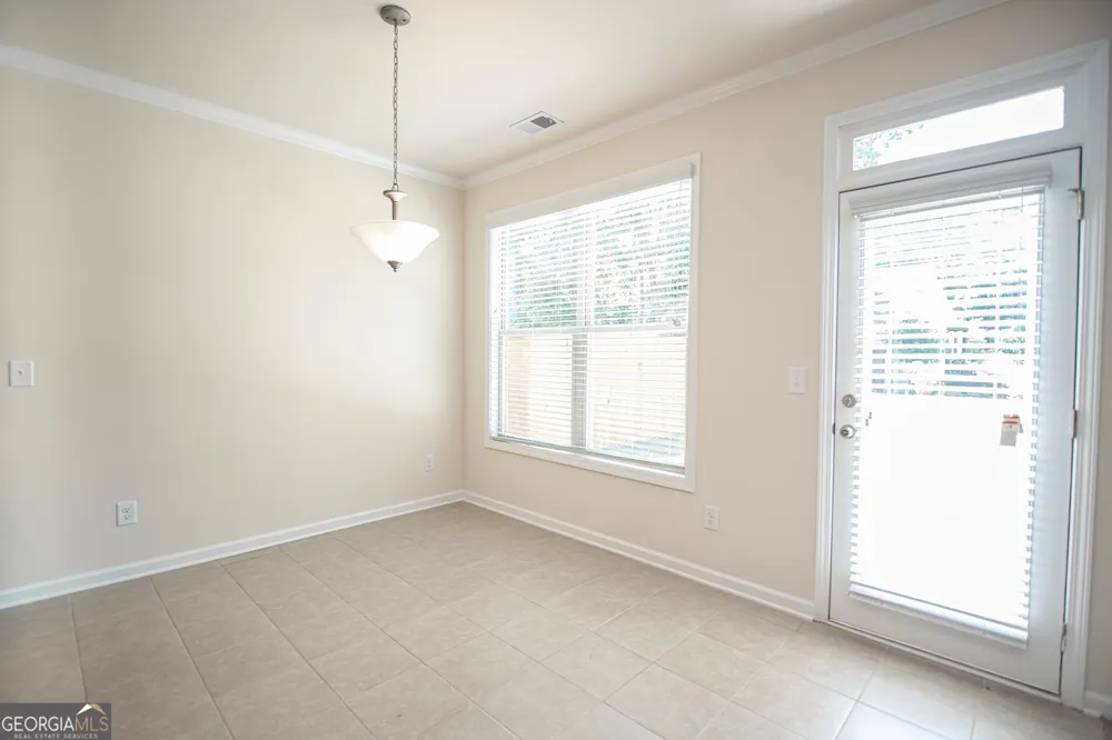 5863 Krim DR Norcross, GA 30093