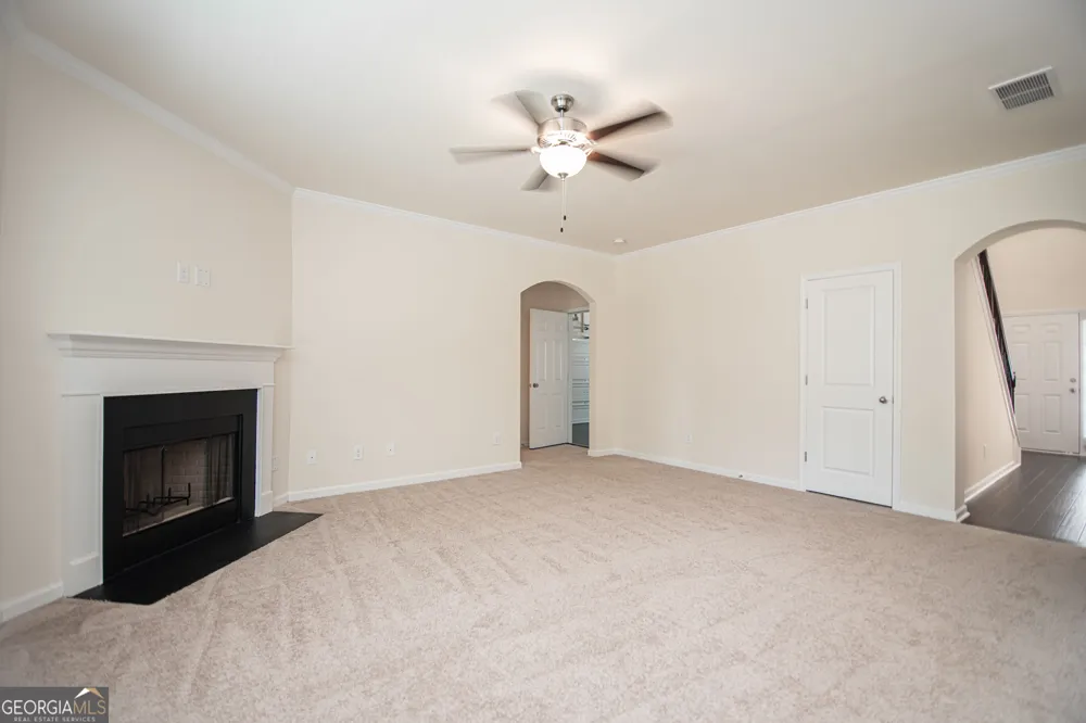 5863 Krim DR Norcross, GA 30093