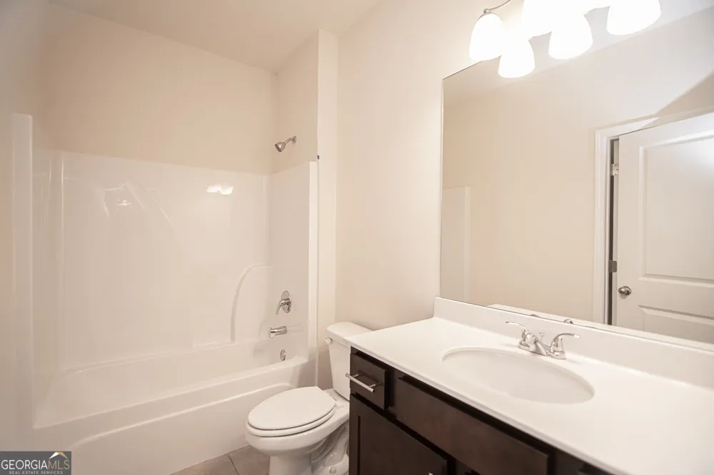 5863 Krim DR Norcross, GA 30093