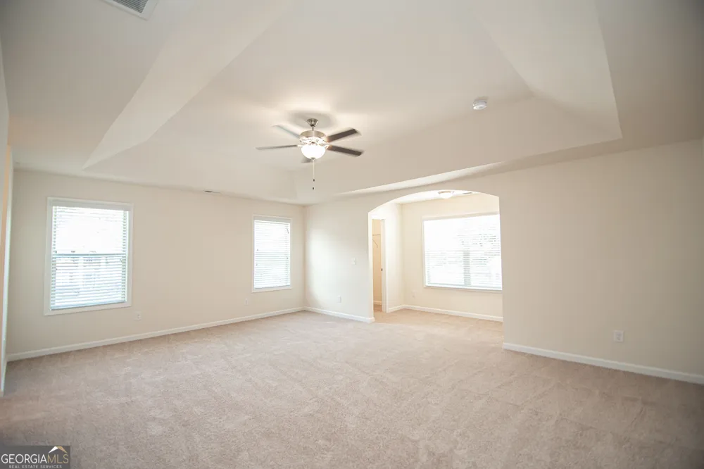 5863 Krim DR Norcross, GA 30093
