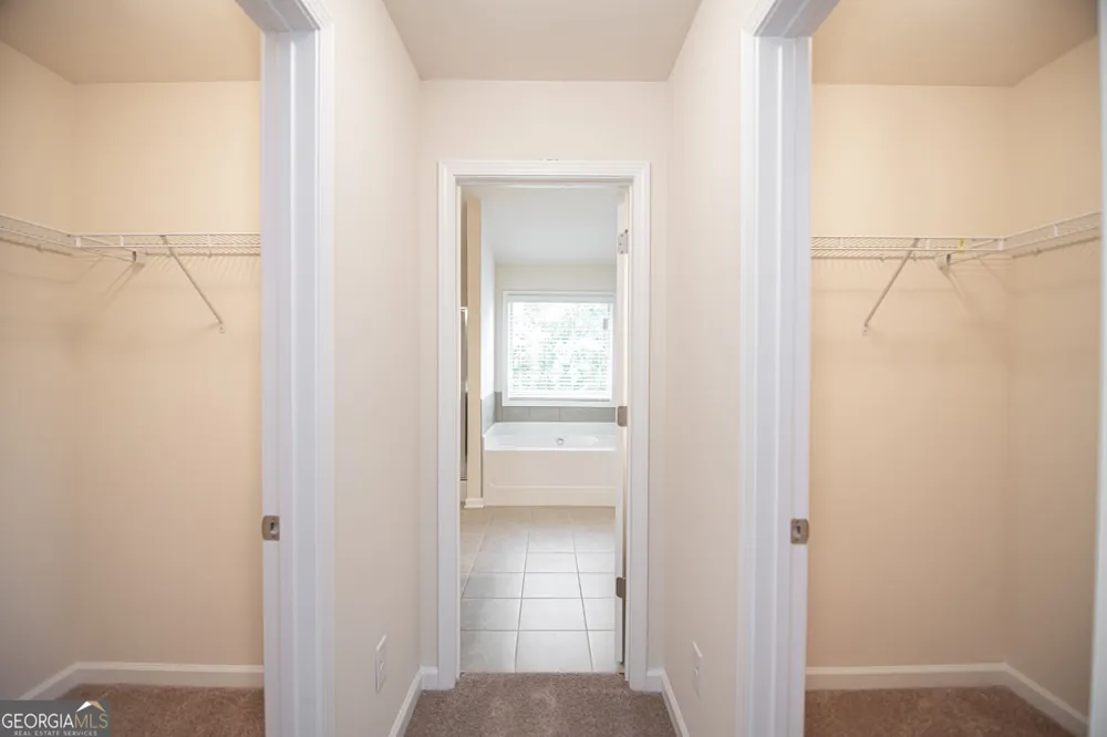 5863 Krim DR Norcross, GA 30093