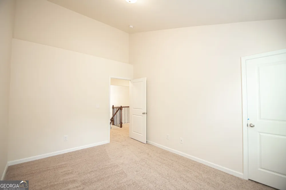 5863 Krim DR Norcross, GA 30093