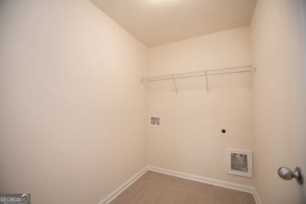 5863 Krim DR Norcross, GA 30093