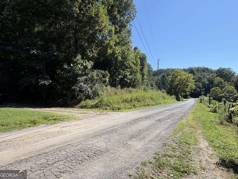 34.98 Hall RD Turtletown, TN 37391