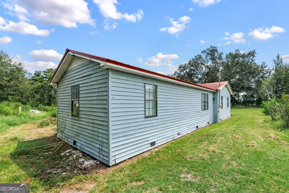 628 Waycaser RD Colquitt, GA 39837