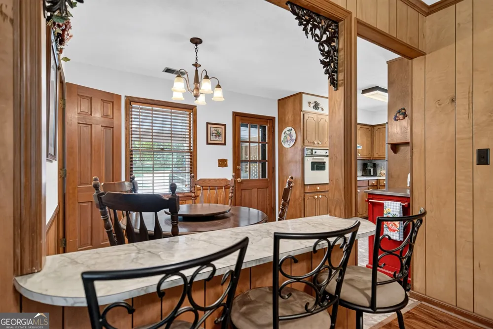 106 Iris DR LaGrange, GA 30241
