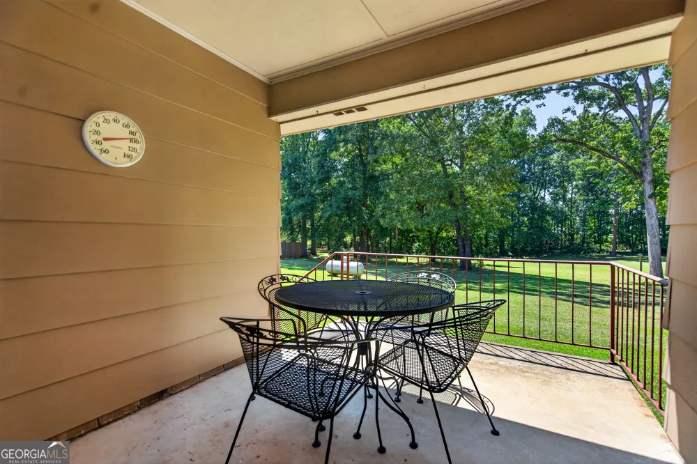 106 Iris DR LaGrange, GA 30241