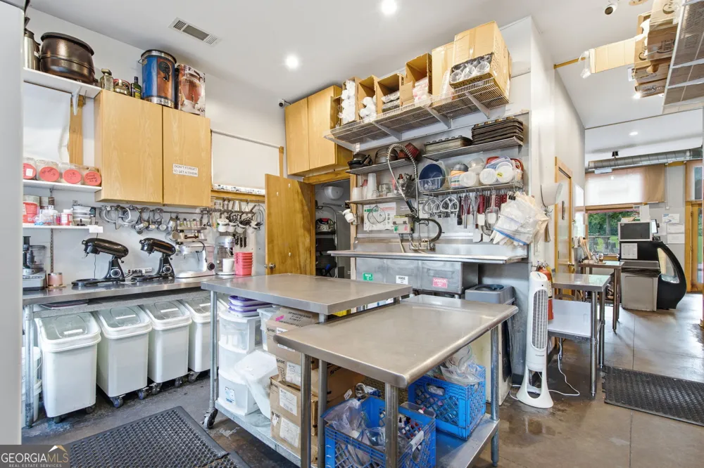 692 B Kirkwood AVE SE Atlanta, GA 30316