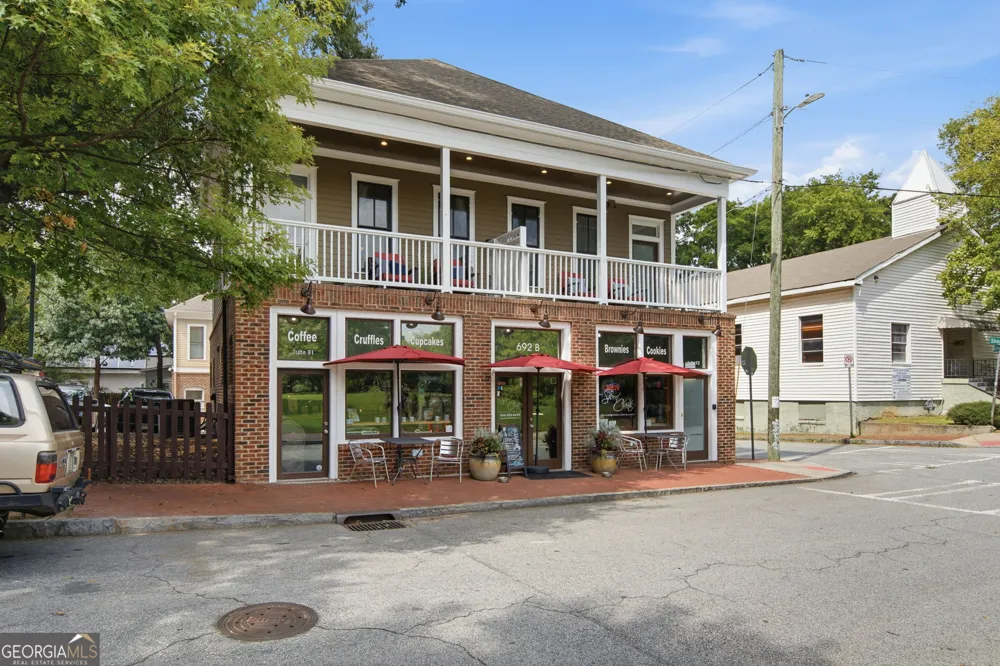 692 B Kirkwood AVE SE Atlanta, GA 30316