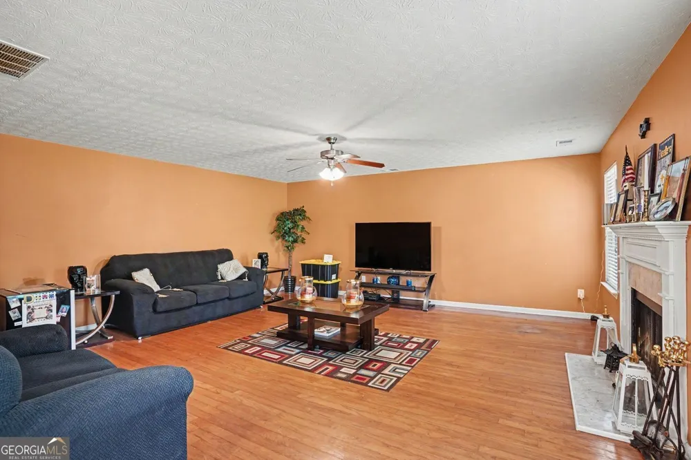 266 Millstone DR Hampton, GA 30228