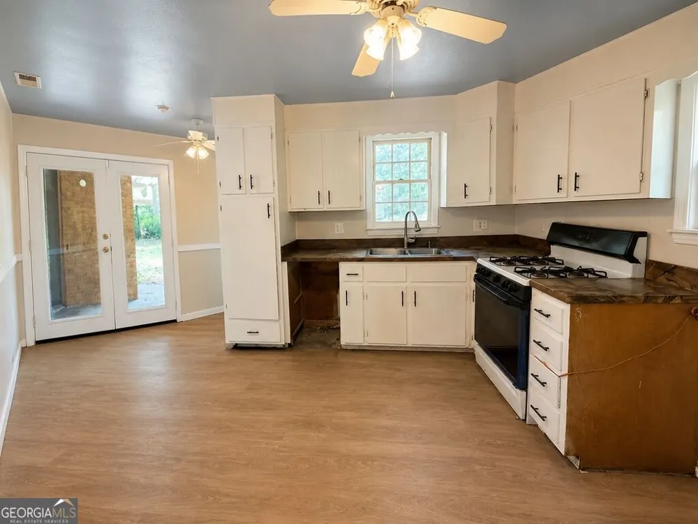 508 Red Oak DR Savannah, GA 31419