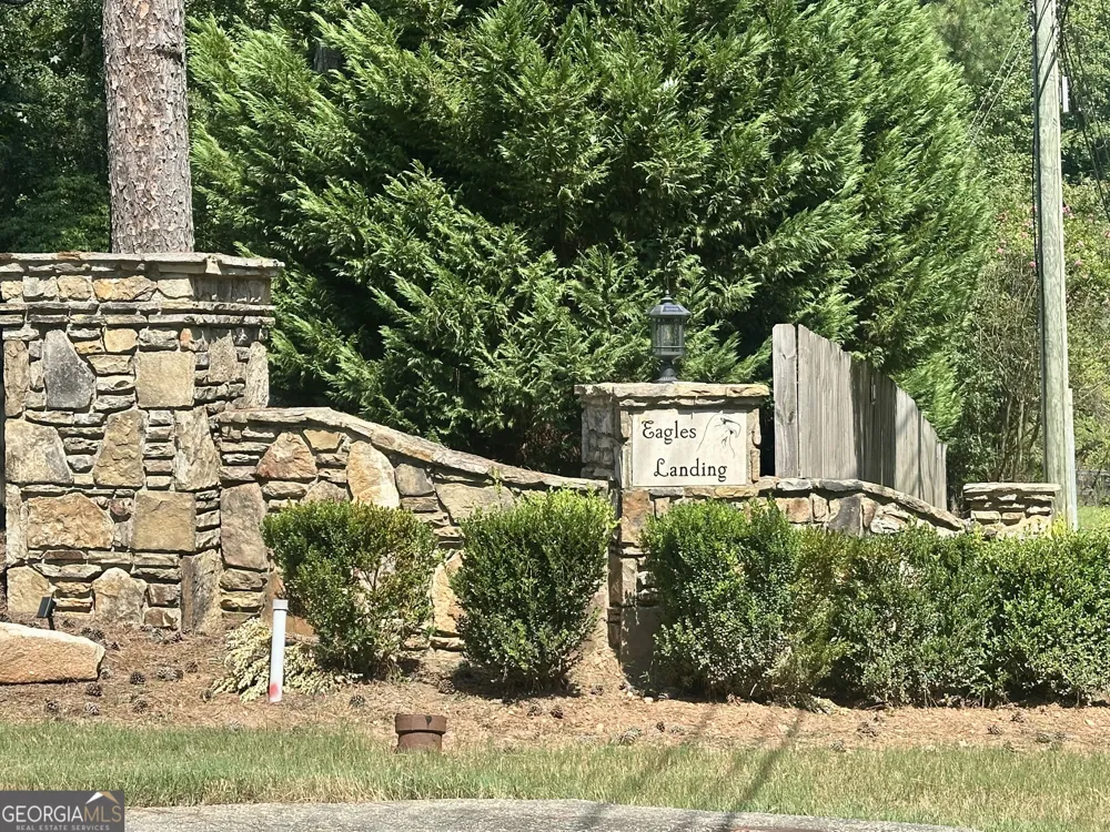 3540 Eagle Landing DR Snellville, GA 30039