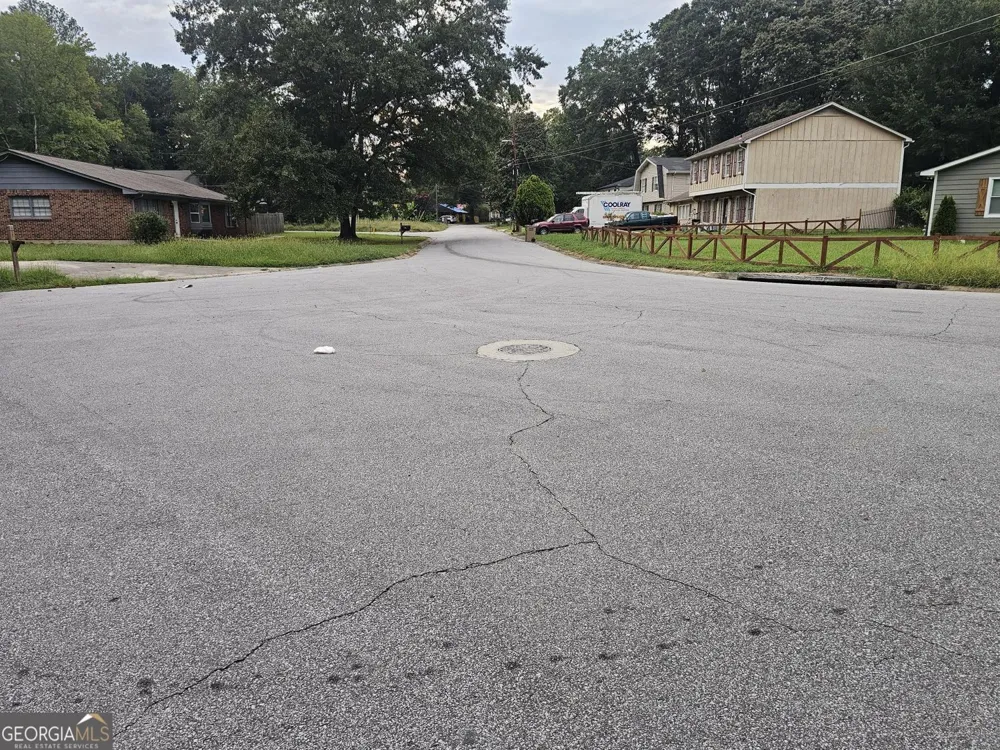 745 S Carter DR Jonesboro, GA 30236