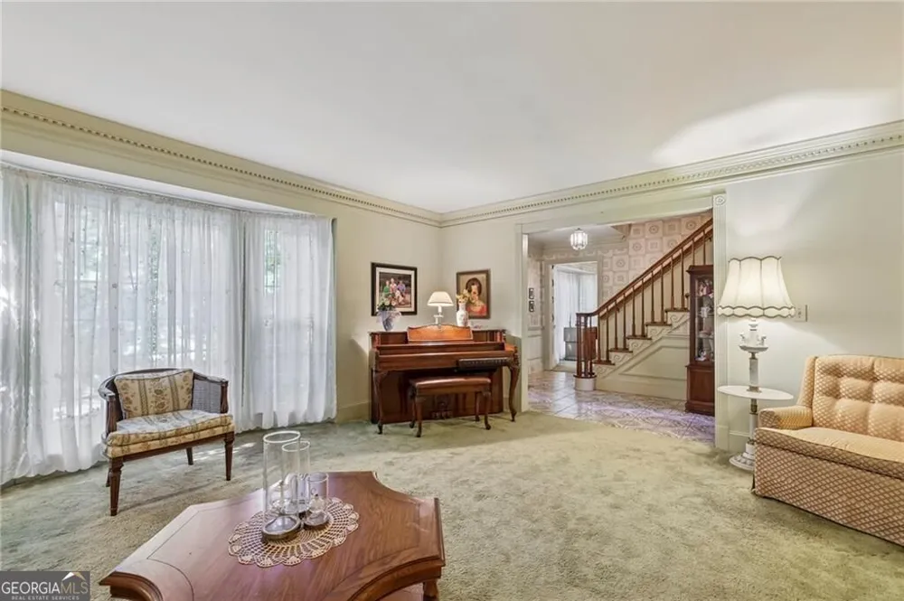 6051 Millstone RUN Stone Mountain, GA 30087