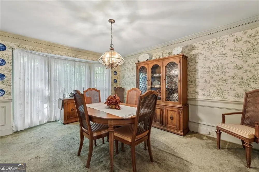 6051 Millstone RUN Stone Mountain, GA 30087