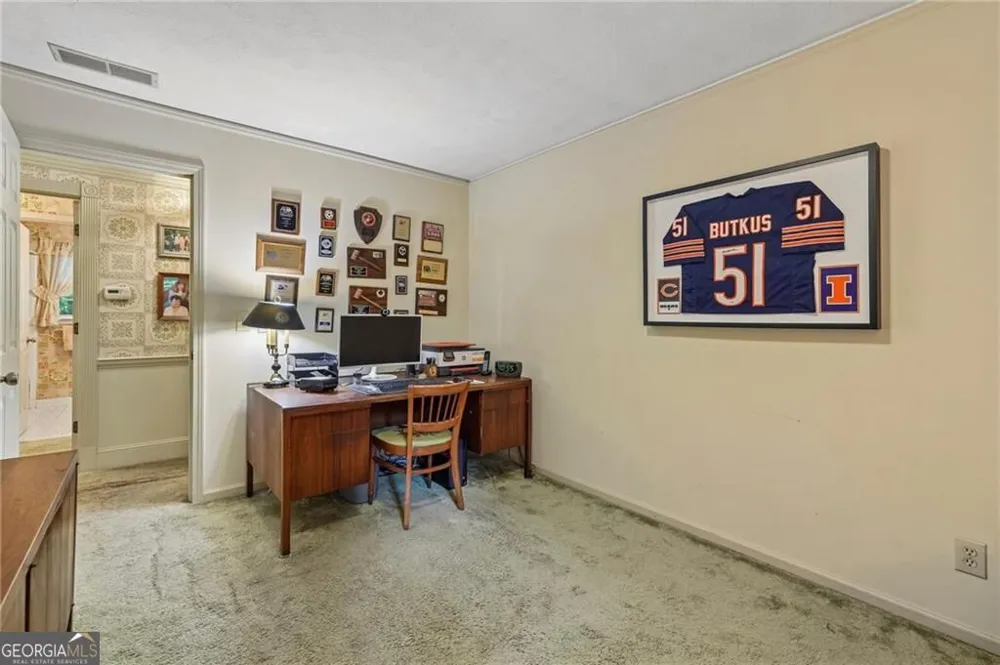 6051 Millstone RUN Stone Mountain, GA 30087