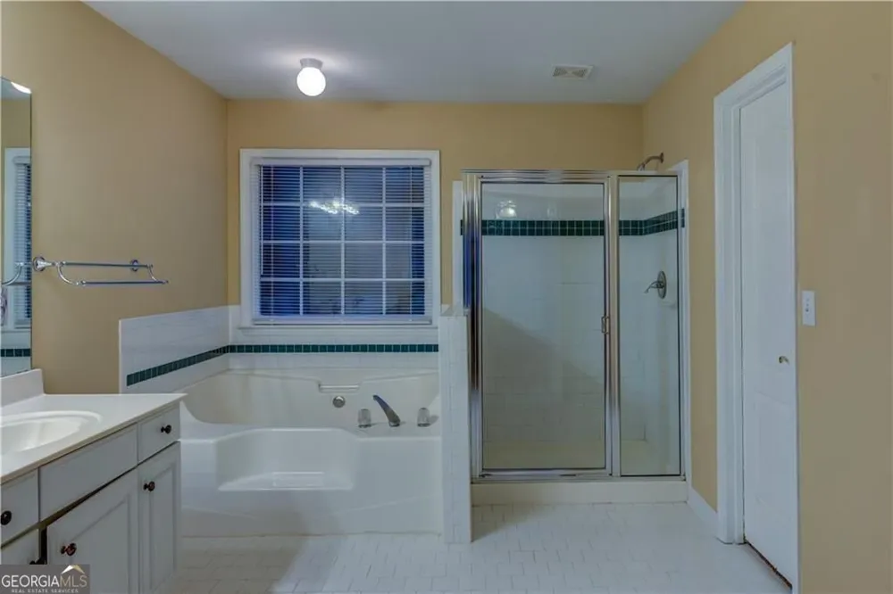 1429 Oglethorpe DR Suwanee, GA 30024