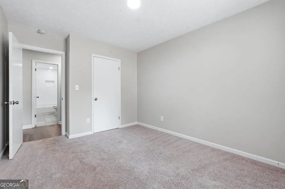 8413 Glenwoods TER Riverdale, GA 30274
