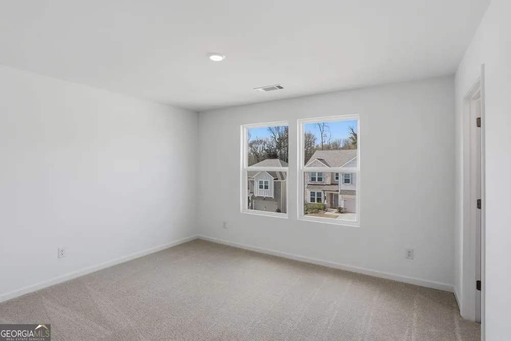 3963 Alderstone DR Flowery Branch, GA 30542