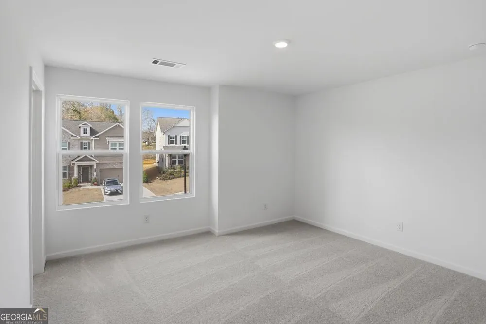3963 Alderstone DR Flowery Branch, GA 30542
