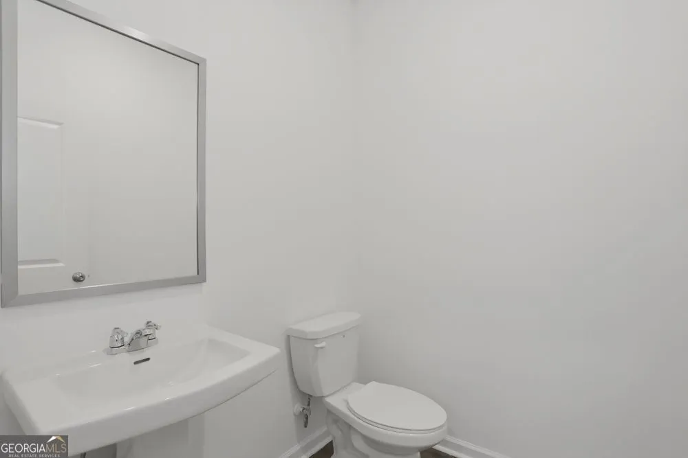 3963 Alderstone DR Flowery Branch, GA 30542