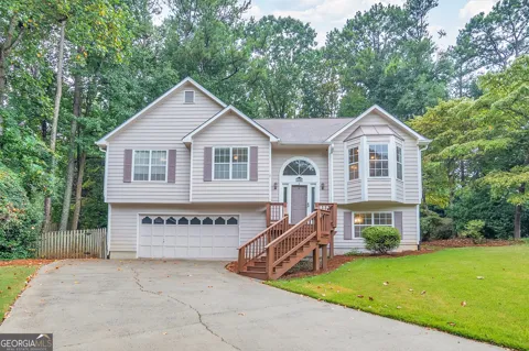 2588 Kennesaw Springs CT NW
