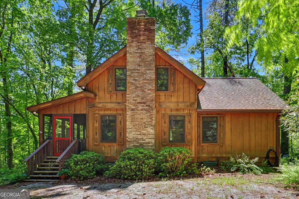102 Moses RD Rabun Gap, GA 30568