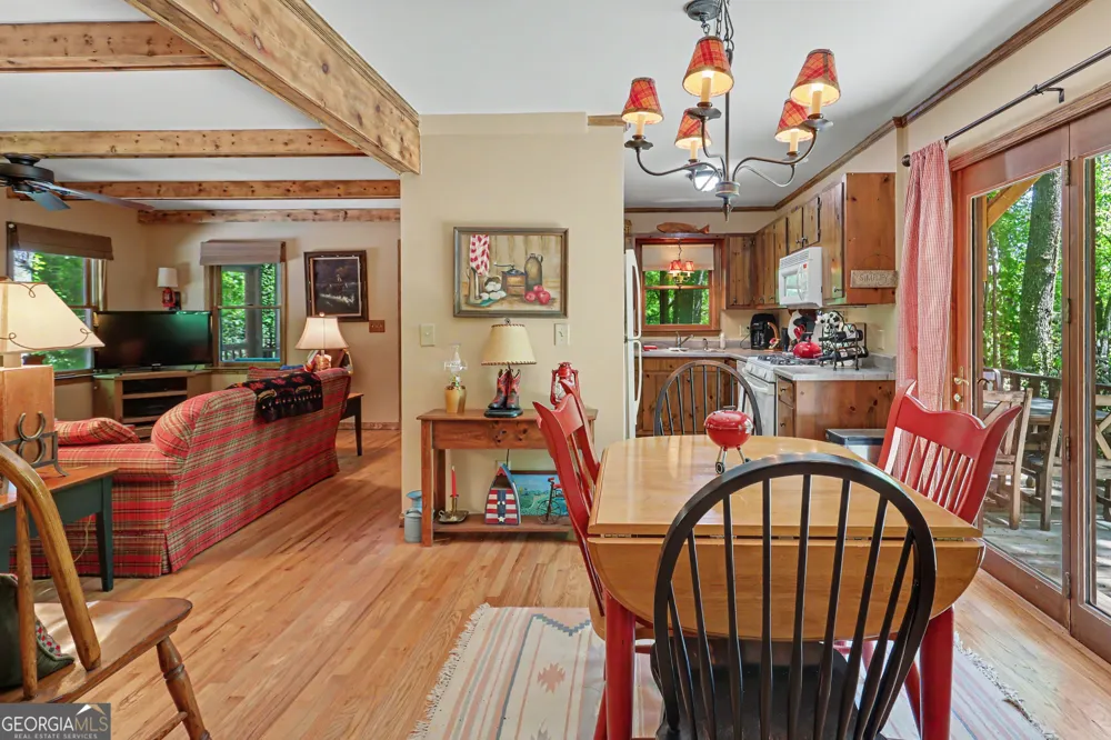 102 Moses RD Rabun Gap, GA 30568