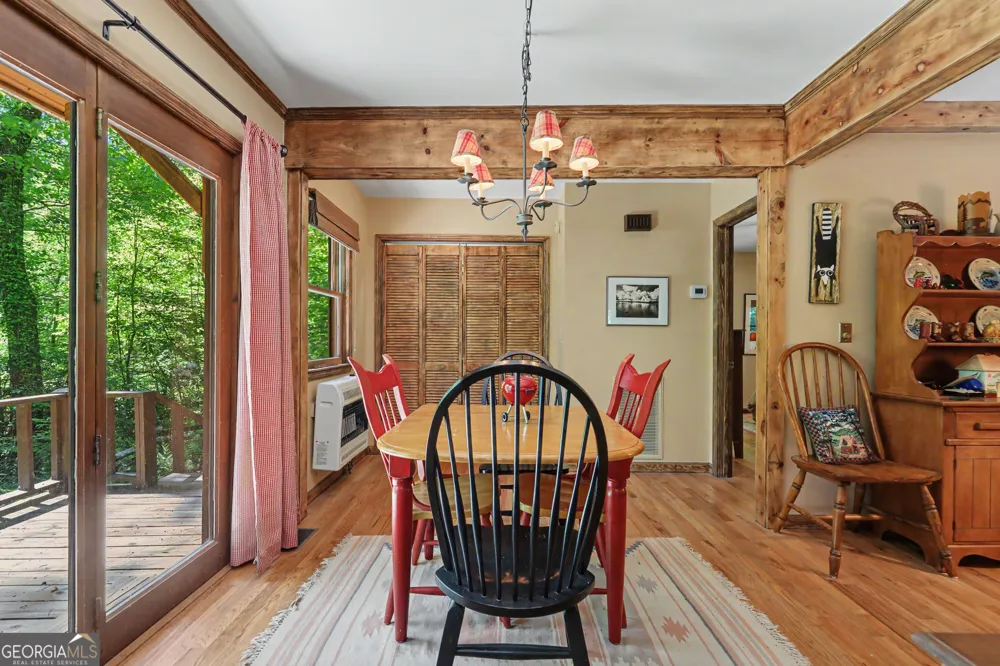 102 Moses RD Rabun Gap, GA 30568