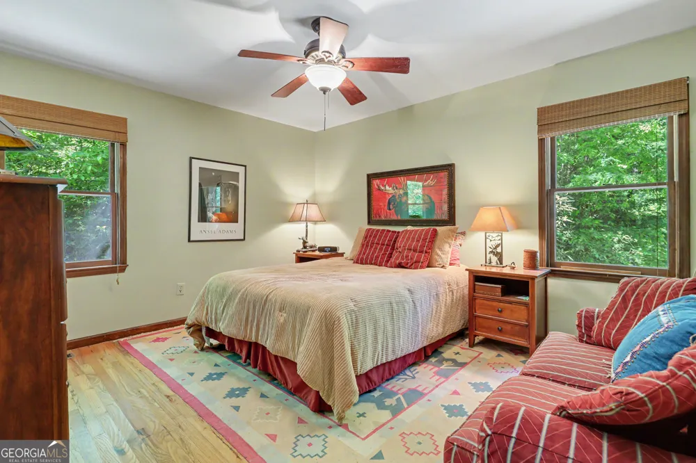 102 Moses RD Rabun Gap, GA 30568