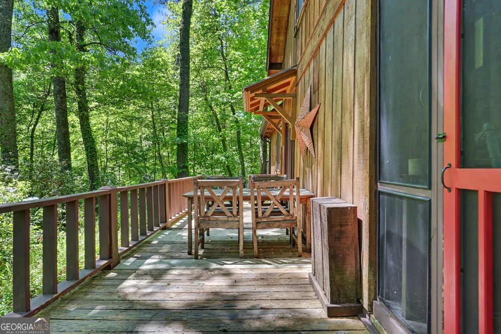 102 Moses RD Rabun Gap, GA 30568