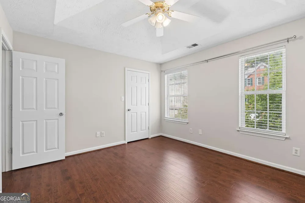 2076 Pinnacle Pointe DR Norcross, GA 30071